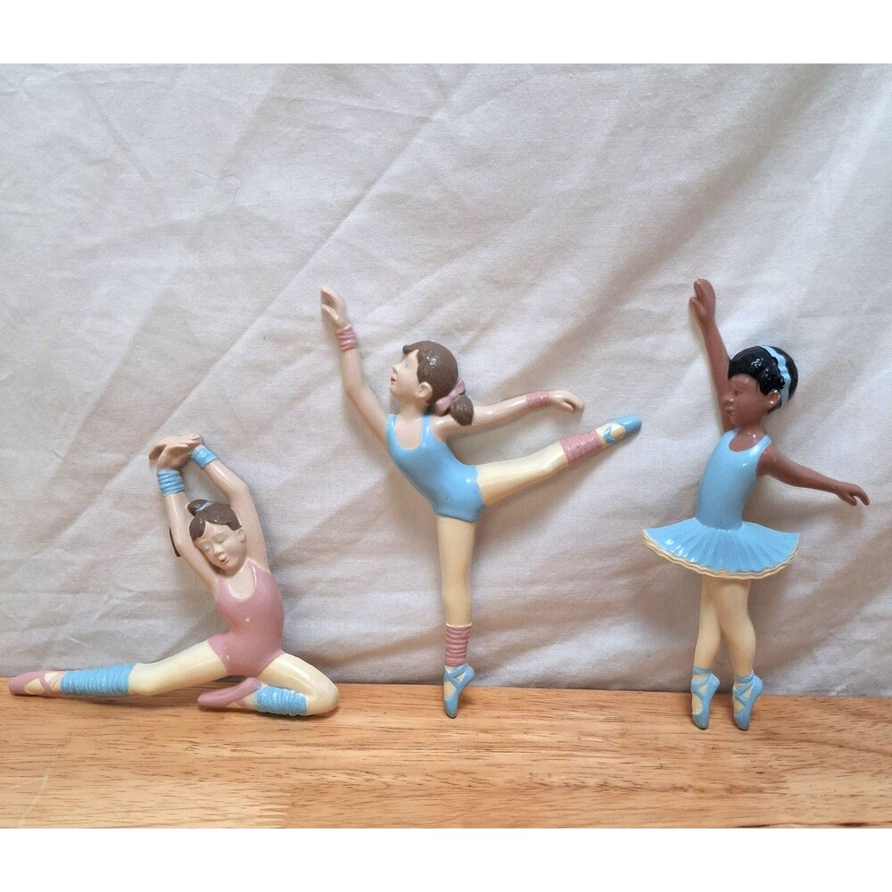 Vintage Ballerina Dancers Plastic Wall Hangings Decor Burwood Products Set of 3